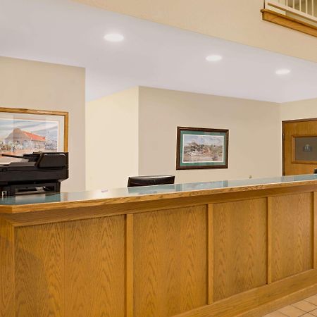 Days Inn By Wyndham Boonville Extérieur photo