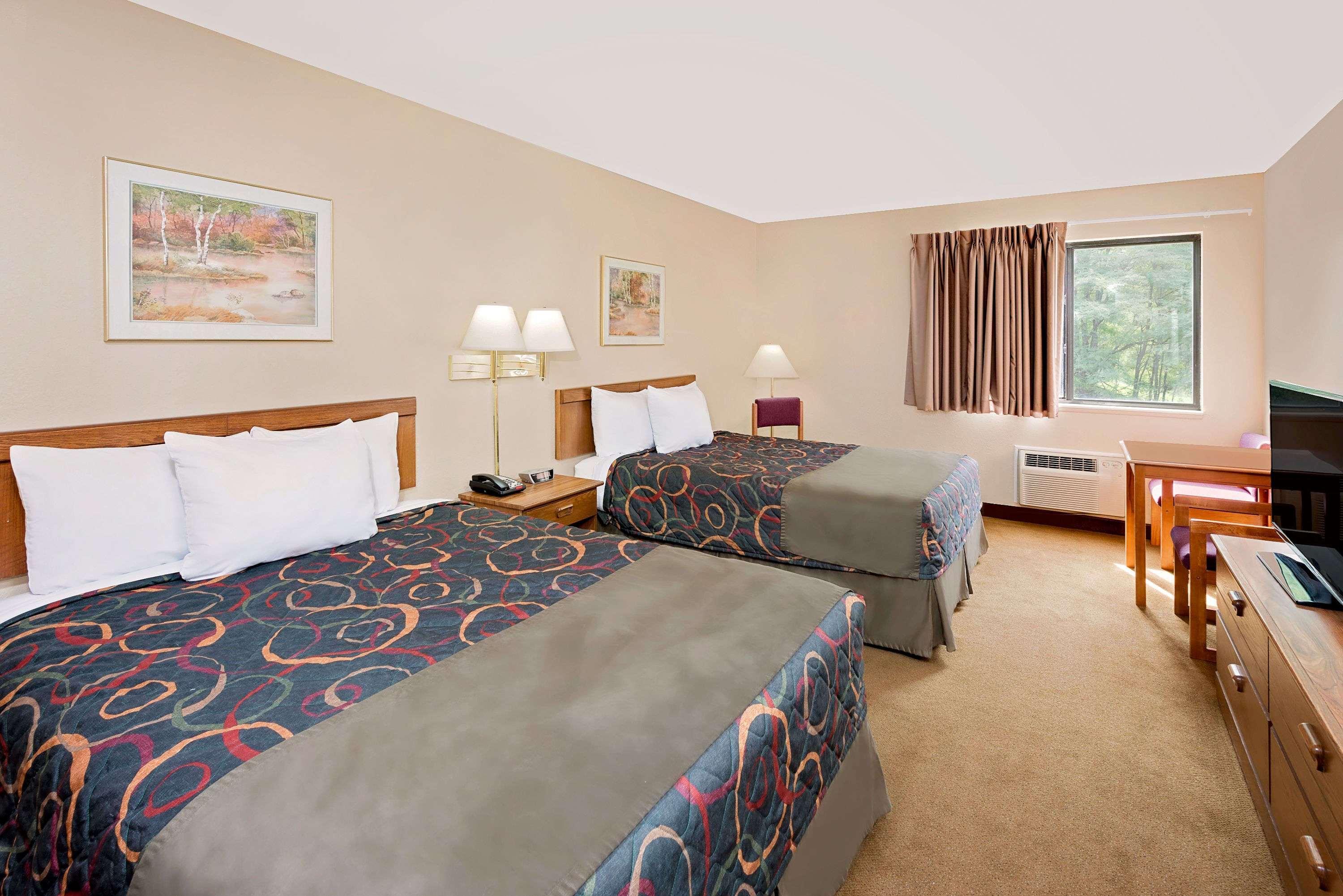 Days Inn By Wyndham Boonville Extérieur photo